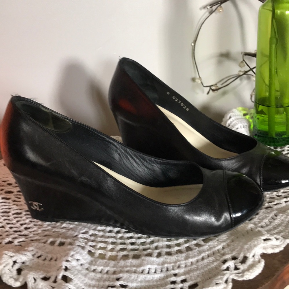 Chanel wedge